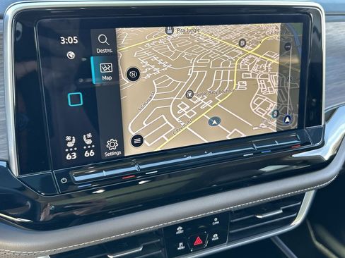 Used 2024 Volkswagen Atlas SEL image 14