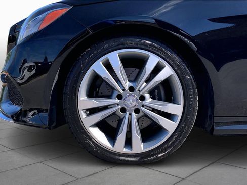 Used 2014 Mercedes-Benz E 350 Sedan image 11