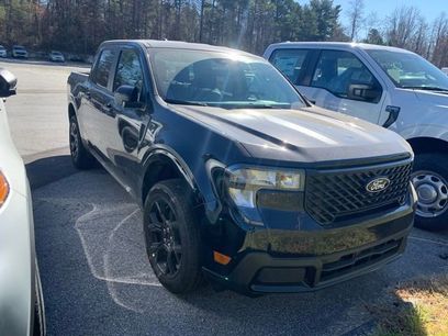 New 2025 Ford Maverick XLT w/ XLT Luxury Package