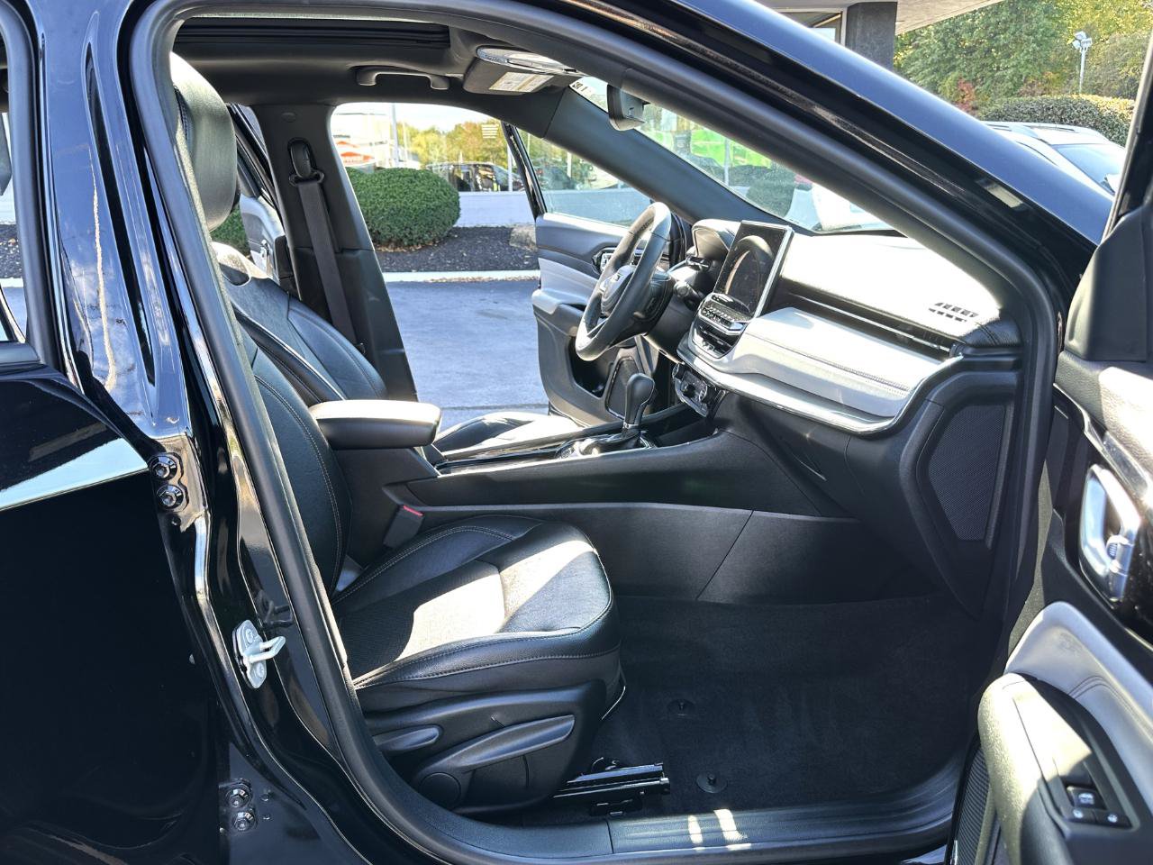 Used 2023 Jeep Compass Limited w/ Sun and Sound Group AWD/4WD image 45