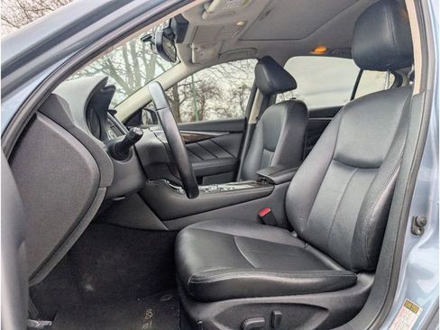 Used 2018 INFINITI Q50 Luxe image 12