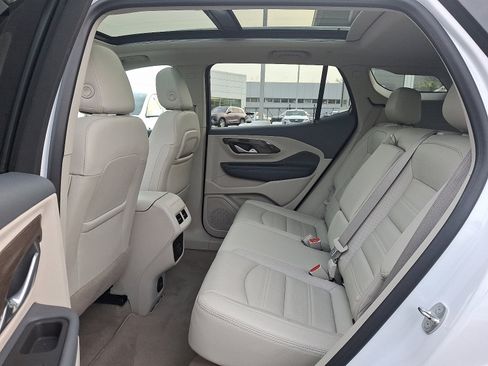 Used 2022 GMC Terrain Denali image 10