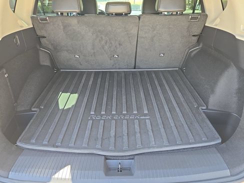 Certified 2025 Nissan Rogue SV AWD/4WD image 25