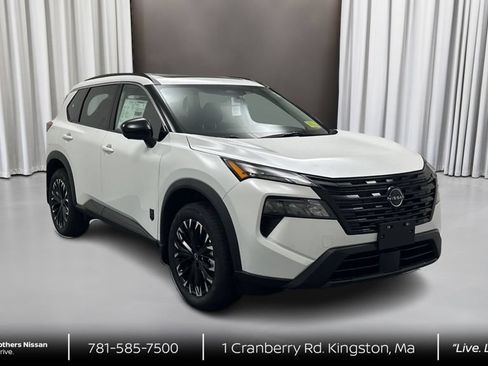 New 2026 Nissan Rogue Dark Armor AWD/4WD image 3