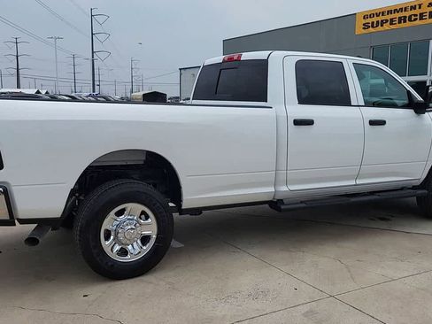 New 2026 RAM 2500 Tradesman AWD/4WD image 8