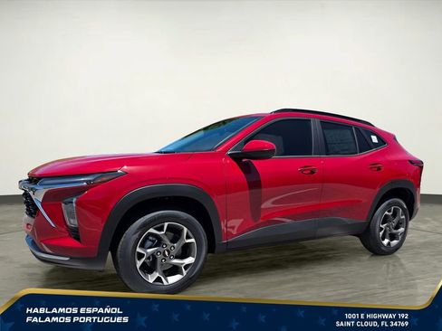 New 2026 Chevrolet Trax LT w/ Driver Confidence Package FWD image 3