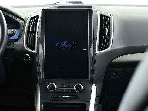 Used 2024 Ford Edge SEL w/ Convenience Package AWD/4WD image 9