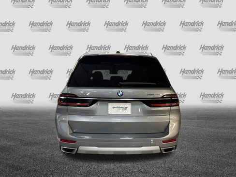 Used 2024 BMW X7 xDrive40i w/ Executive Package AWD/4WD image 9