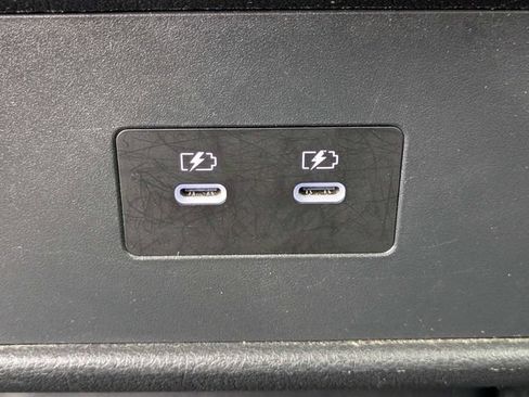 Used 2024 Nissan Rogue SV FWD image 15