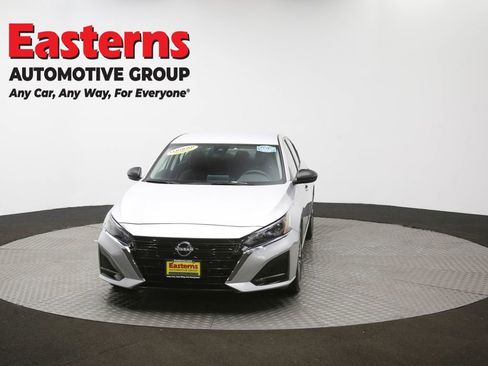 Used 2024 Nissan Altima 2.5 SV image 53