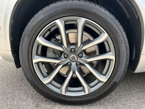 Used 2019 Volvo XC90 T6 Momentum w/ Advanced Package AWD/4WD image 24