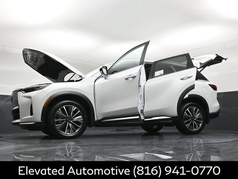Certified 2026 INFINITI QX60 Luxe w/ Cargo Package AWD/4WD image 46