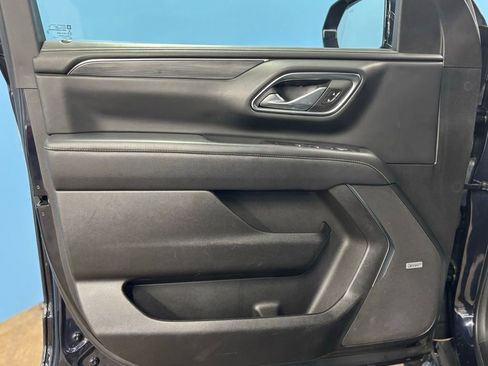 Used 2023 GMC Yukon SLT image 33