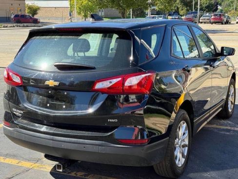 Used 2021 Chevrolet Equinox LS image 7