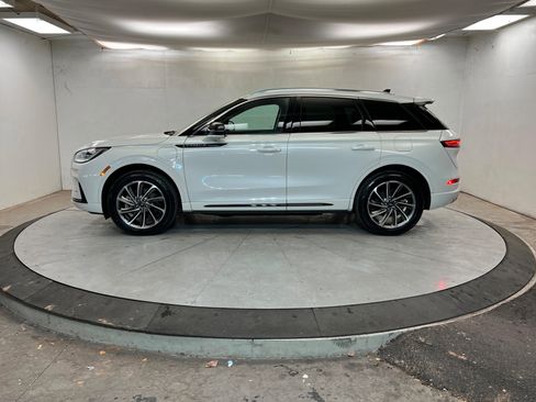 Used 2023 Lincoln Corsair Grand Touring w/ Equipment Group 301A image 2