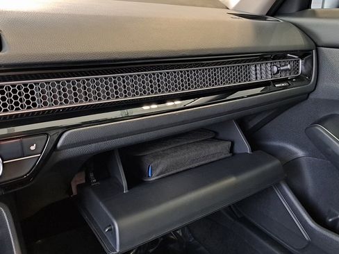 Used 2024 Honda Civic Touring image 18