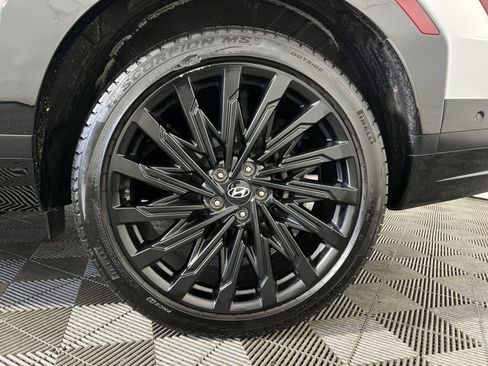 Used 2024 Hyundai Santa Fe Calligraphy image 8