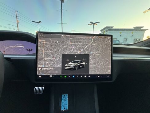 Used 2022 Tesla Model S AWD/4WD image 23