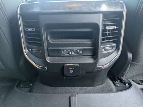 Used 2019 RAM 1500 Big Horn image 18