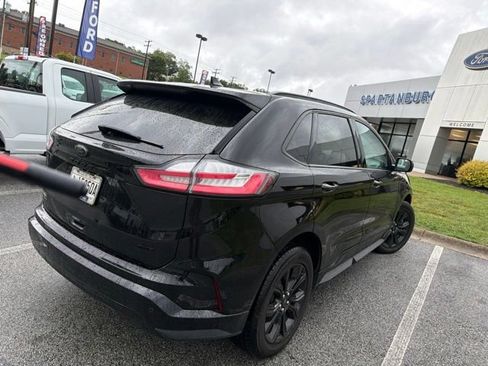 Used 2023 Ford Edge SE w/ Black Appearance Package AWD/4WD image 11