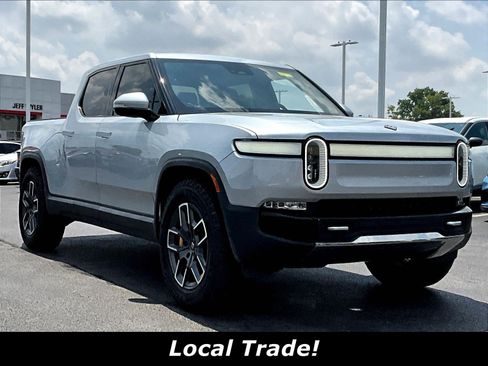 Used 2022 Rivian R1T Launch Edition AWD/4WD image 3