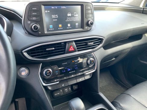 Used 2020 Hyundai Santa Fe SEL w/ Convenience + Premium Package image 18