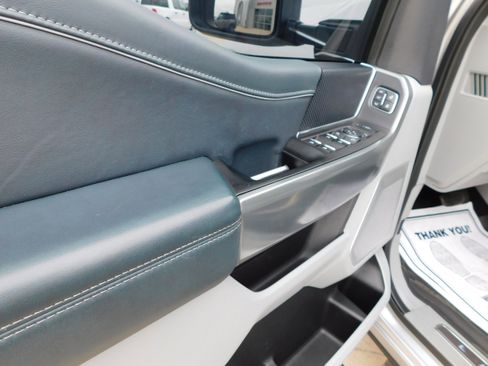 Used 2023 Ford F250 Limited w/ FX4 Off-Road Package image 18