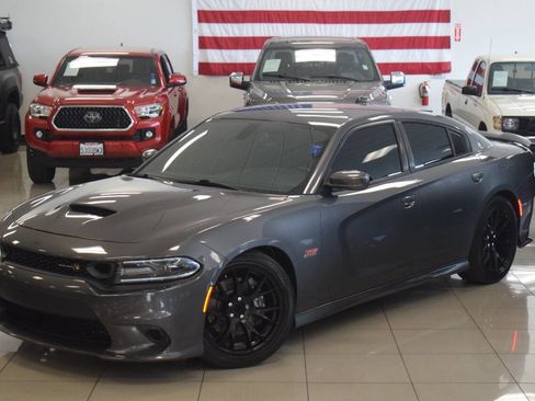 Used 2021 Dodge Charger Scat Pack image 14