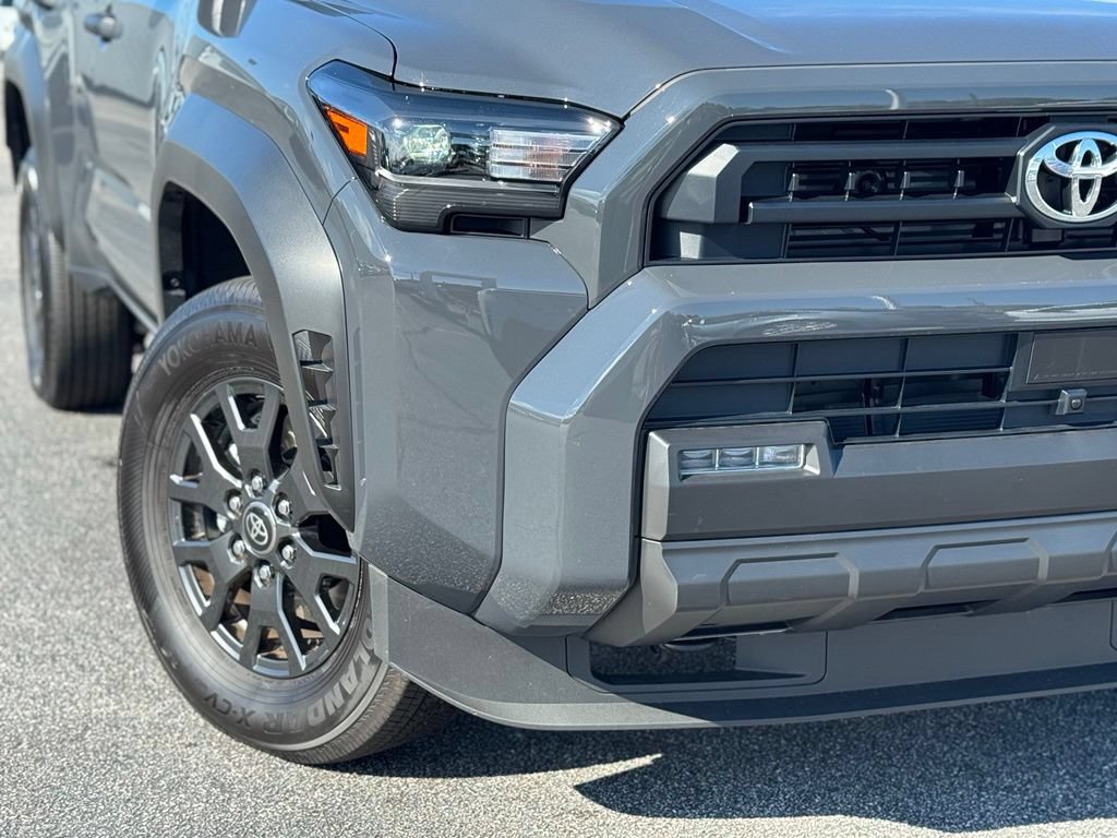 Used 2026 Toyota 4Runner SR5 RWD image 3
