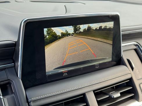 Used 2024 GMC Yukon SLT image 38