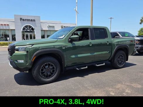 Used 2023 Nissan Frontier PRO-4X w/ Pro-4X Premium Package AWD/4WD image 3