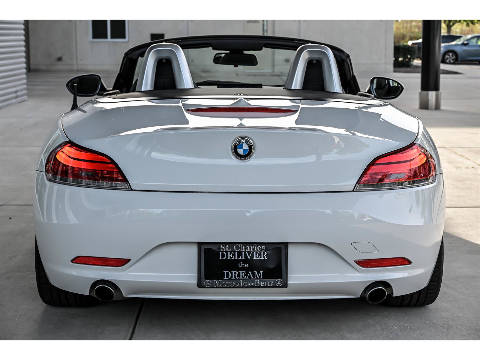 Used 2011 BMW Z4 sDrive35i RWD image 7