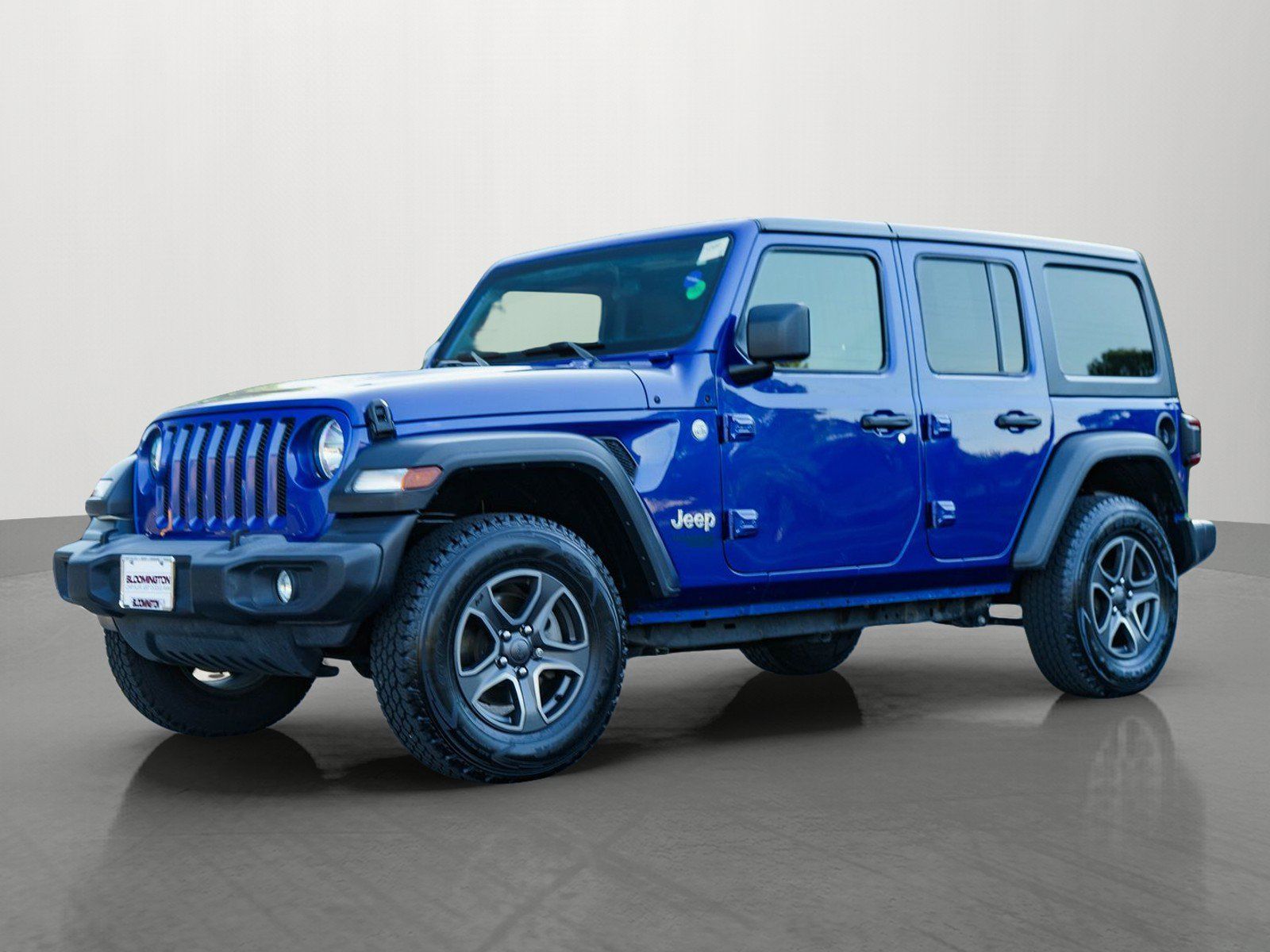 Used 2019 Jeep Wrangler Unlimited Sport S AWD/4WD image 3