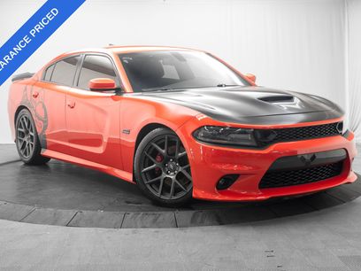 Used 2017 Dodge Charger R/T Scat Pack w/ Beats Audio Group