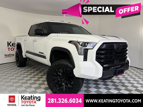Used 2024 Toyota Tundra Limited AWD/4WD image 2