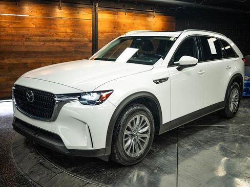 Used 2024 MAZDA CX-90 Plug-In Hybrid w/ Preferred AWD/4WD image 2