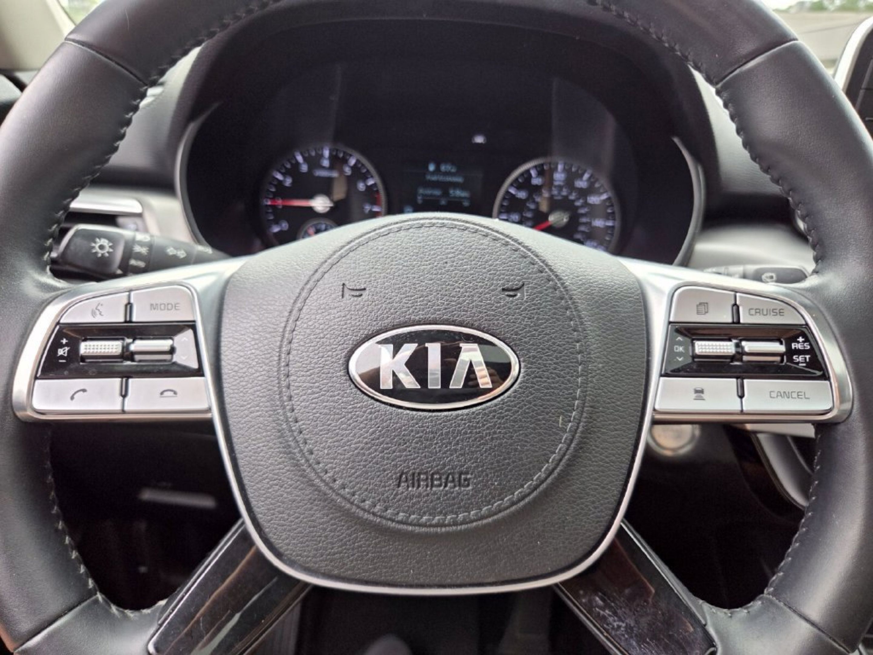 Used 2020 Kia Telluride S FWD image 30