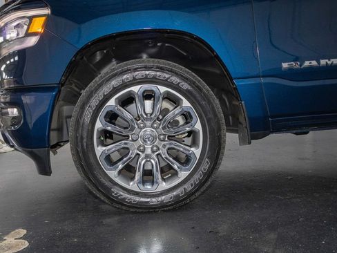 Used 2023 RAM 1500 Laramie AWD/4WD image 8