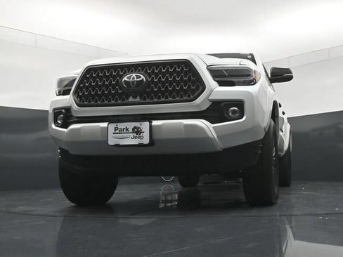 Used 2023 Toyota Tacoma Limited w/ Nightshade Package AWD/4WD image 19
