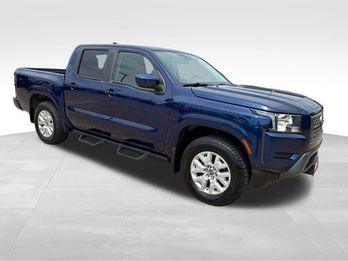 Used 2022 Nissan Frontier SV w/ Technology Package AWD/4WD image 12
