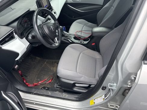 Used 2023 Toyota Corolla SE w/ SE Premium Package FWD image 5