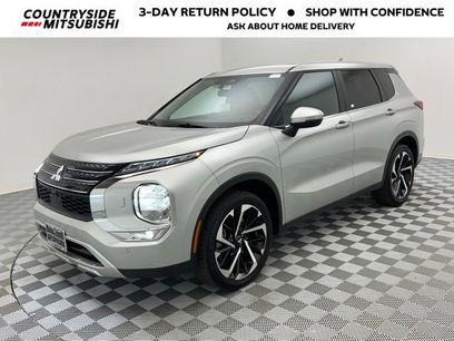 Used 2024 Mitsubishi Outlander SE