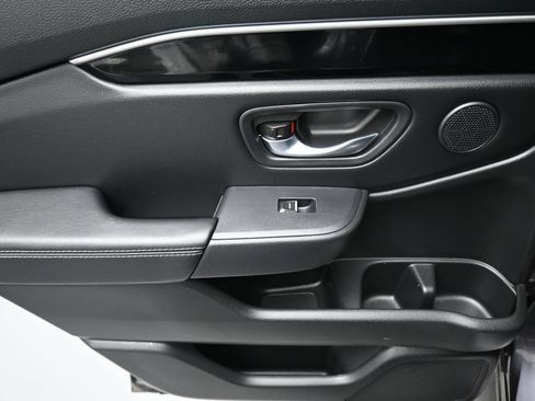 Used 2023 Honda Pilot EX-L image 34