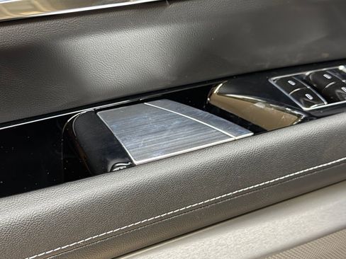 New 2026 Cadillac Vistiq Sport image 24