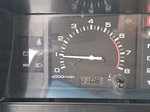 Used 1991 Nissan Pickup 2WD King Cab image 25
