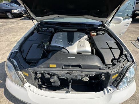 Used 2006 Lexus LS 430 RWD image 19