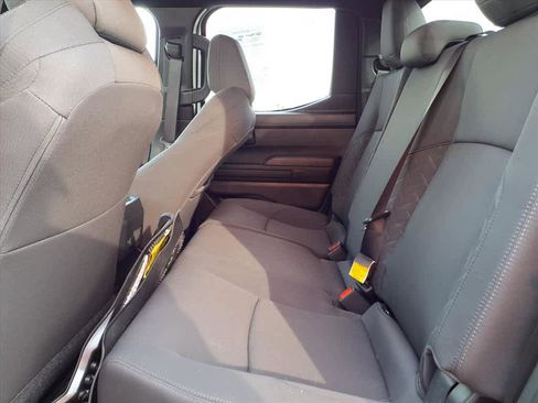 Used 2025 Toyota Tacoma SR5 image 20