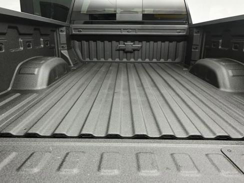 Used 2024 Chevrolet Silverado 2500 LTZ w/ LTZ Plus Package AWD/4WD image 25