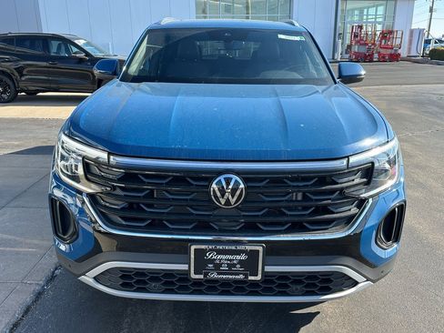 New 2026 Volkswagen Atlas Cross Sport SE image 5