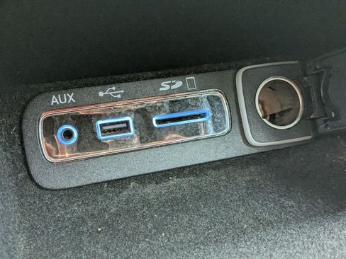 Used 2016 Jeep Grand Cherokee Limited AWD/4WD image 25
